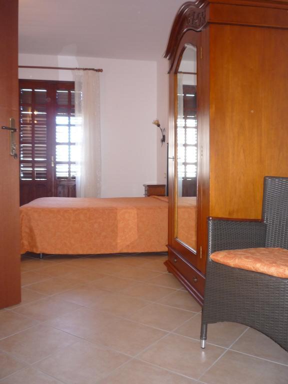 Hotel Brezza Marina San Vito Lo Capo Habitación foto